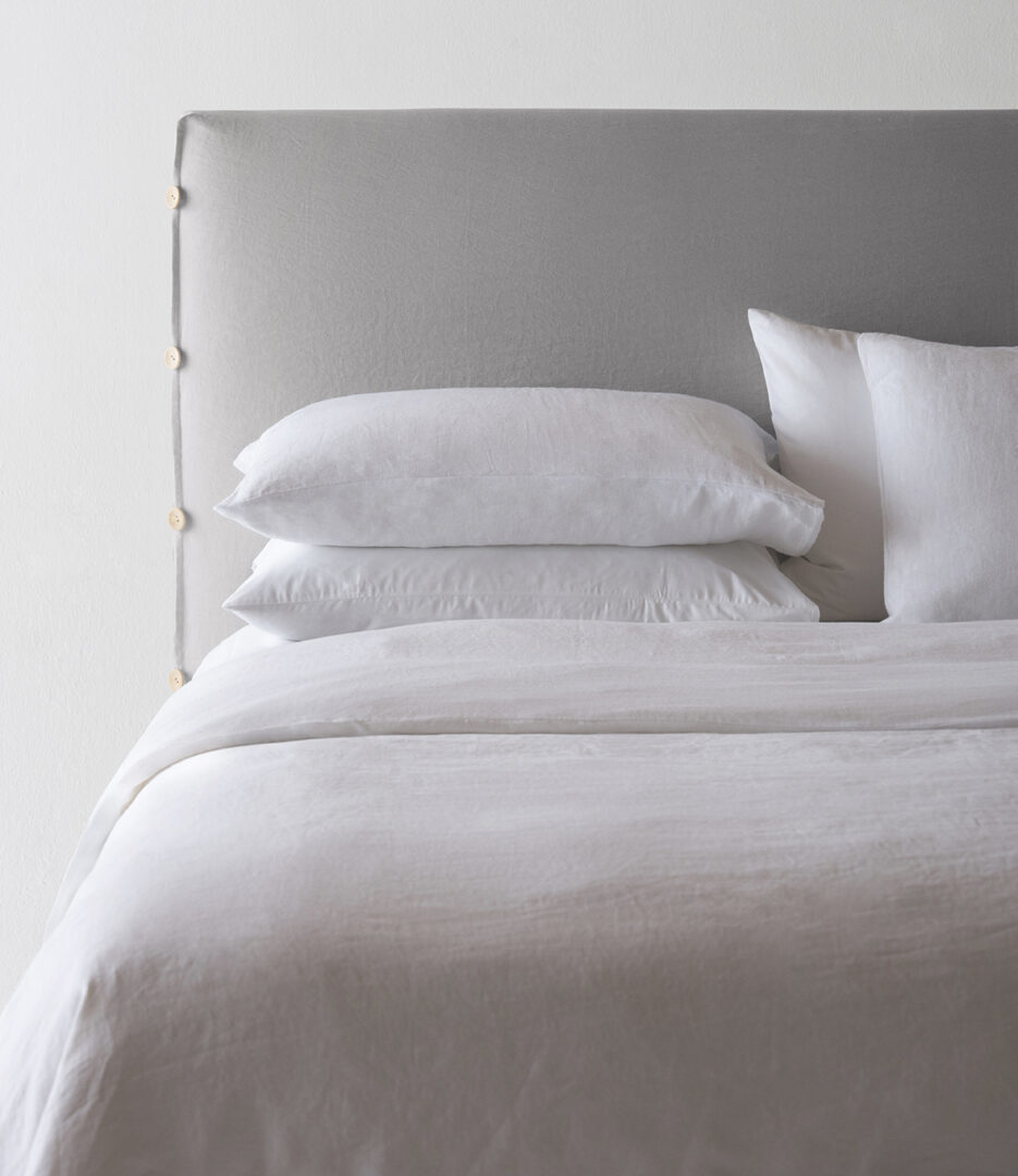 Respaldo de Cama Modelo Botones